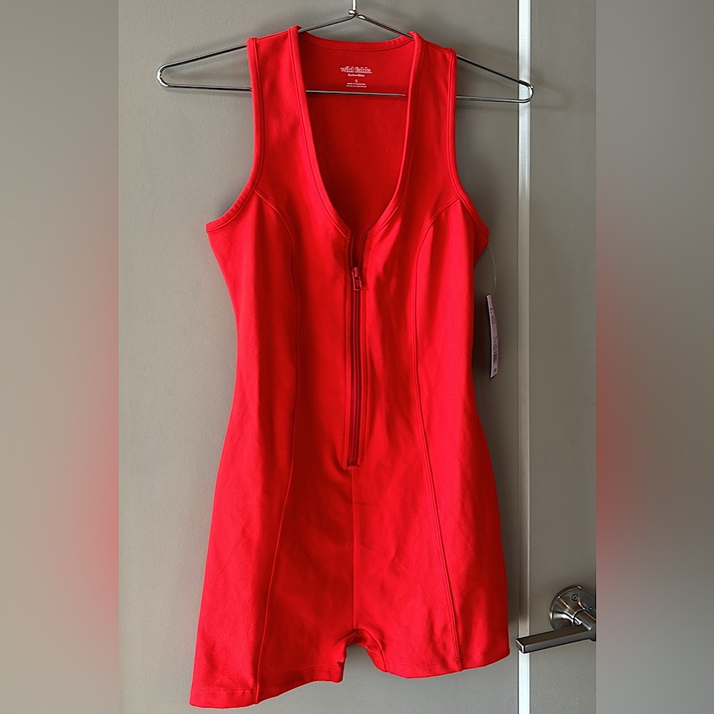 zip up one piece jumper - Picture 1 of 2